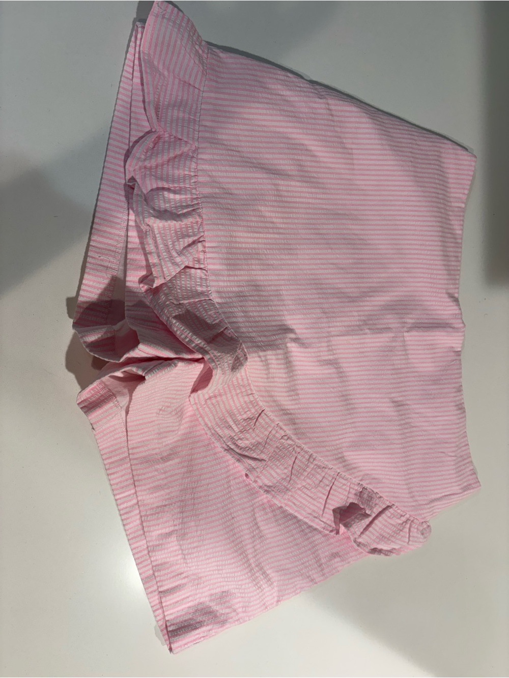 Lilly Pulitzer Pink & White Striped Women’s Shorts 8 - Picture 4 of 4